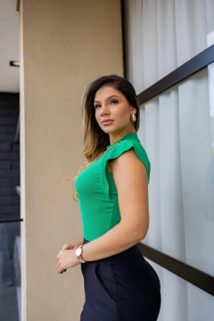 Blusa canelada gola corrente - comprar online