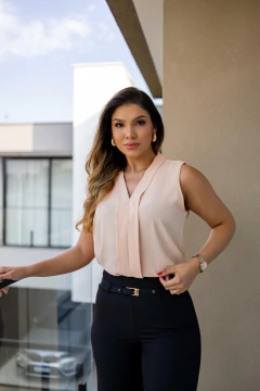 Blusa decote sem manga na internet