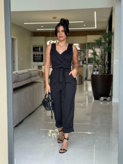 Macacão pantacourt listras - comprar online