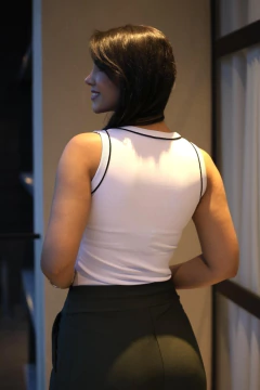 Blusa canelada malha fria - Yamada Fashion