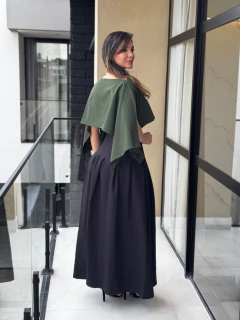 Saia longa botões na internet