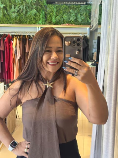 Blusa estrela na internet