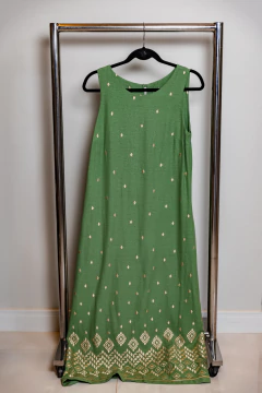 Imagem do Vestido linho midi bordado