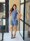 Conjunto de short com blusa amarração frontal