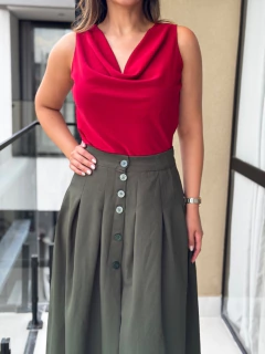 Saia longa botões na internet