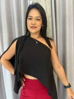 Blusa bata com top na internet