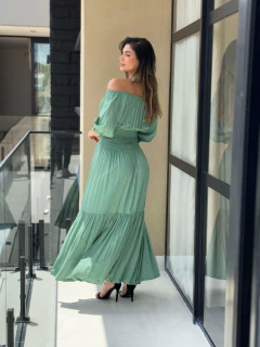 vestido longo lastex na cintura