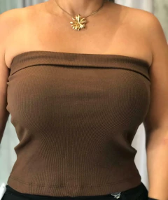 Blusa ribana tomara que caia na internet