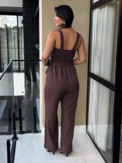 Macacão lastex atrás - Yamada Fashion