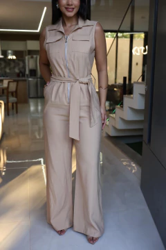 Macacão zíper frontal faixa