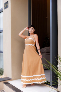 Vestido midi camel na internet