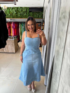 Vestido Razzo midi gode denim na internet