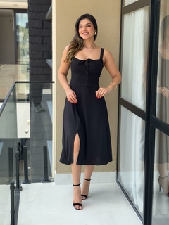 Vestido crepe com bojo