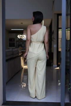 Conjunto assimétrico com cinto - loja online