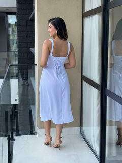 Vestido crepe com bojo