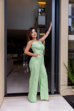 Macacão cinto alças