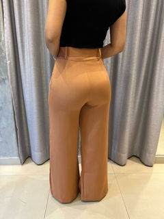 Imagem do Calça pantalona alfaiataria cinto