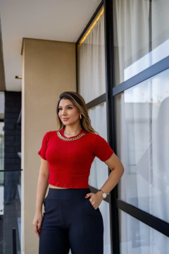 Blusa malha canelada corrente gola - loja online