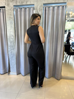 Macacão transpassado na internet