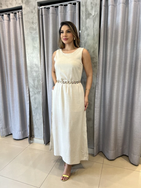 Vestido forrado detalhe gola