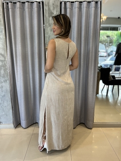 Vestido forrado detalhe gola - comprar online