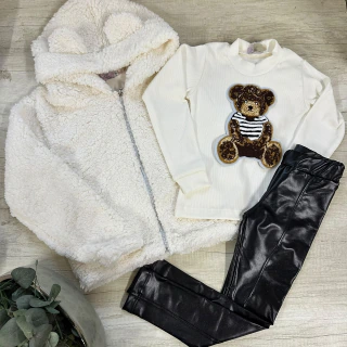 Conjunto com 3 peças ( jaqueta carneirinho com capuz, blusa ribana com aplique, calça montaria com leve brilho e peluciado por dentro)