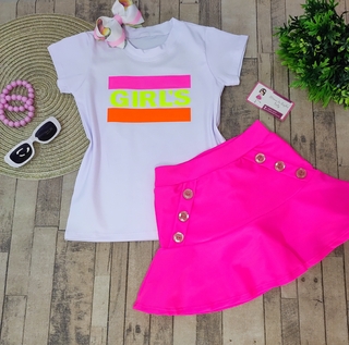 Conjunto Gir'l ( T-shirt, saia com shorts por baixo é detalhes com botões) - comprar online