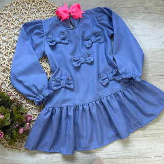 Vestido com laços bordados ( lembra jeans o tecido) - comprar online