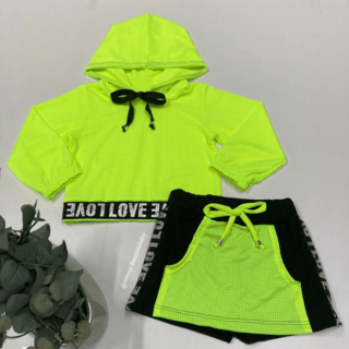 Conjunto Love neon ( tecido Dry evolution a composição é poliamida. Não acompanha acessórios)