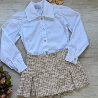 Conjunto Larissa ( camisa tricoline shorts saia)