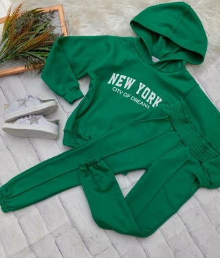 Conjunto verde ( em moletom flanelado)
