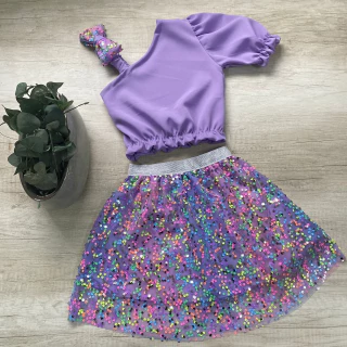 Conjunto brilho ( cropped, saia com lantejoulas)