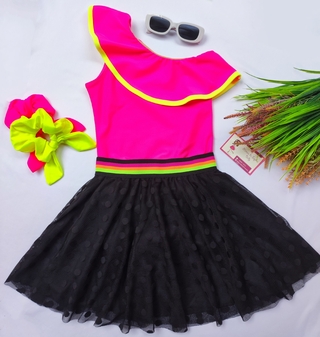 Conjunto neon ( maiô forrado ,saia com shorts por baixo)