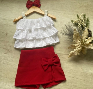 Conjunto Estella ( cropped na laise, shorts saia em alfaiataria)