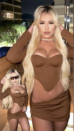 Conjunto Marjore na internet