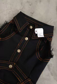 Pin Shit Happens - comprar online