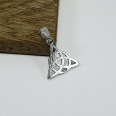 Dije Calado Triqueta Celta / Plata 925 en internet