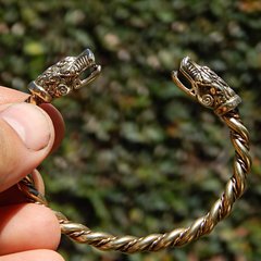 Brazalete tipo Torque Vikingo Lobo Fenrir / Bronce - Van Allen Joyas