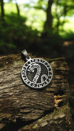 Animales Nordicos Jörmungandr serpiente con runas / Plata 925