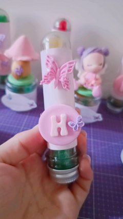 TUBO CON DETALLES EN PORCELANA FRIA