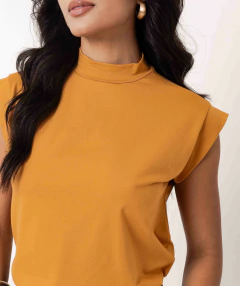 musclee tee algodão pima mostarda