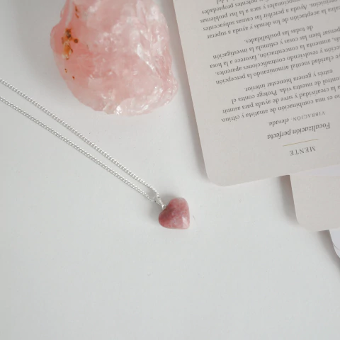 Collar corazon Cuarzo Rojo