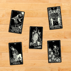 Glow In The Dark Tarot - comprar online