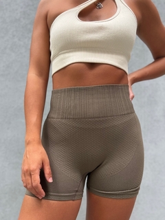 SHORT POLI MARRON LISO | IMPORTADO - comprar online