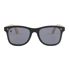 Lentes de Sol Quetzal Negros Oscuros & Patillas de Bambú - UV400 Unisex - PANDAS® Lentes de Sol Polarizados y Accesorios para Mujer y Hombre