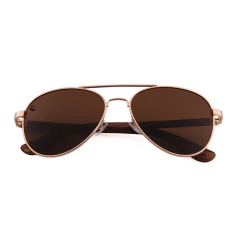 Lentes de Sol Aviador Aquila Café Oscuros & Patillas de Madera - Polarizados UV400 Unisex - PANDAS® Lentes de Sol para Mujer y Hombre Polarizados de Madera y Bambú
