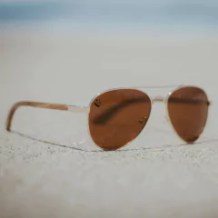 Lentes de Sol Aviador Aquila Café Oscuros & Patillas de Madera - Polarizados UV400 Unisex - tienda en línea