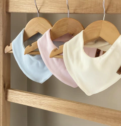 Bandanas, LISAS. en internet