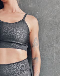 TOP AUSSIE BLACK ANIMAL PRINT