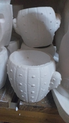 MACETA CACTUS - Yeso 10 cm